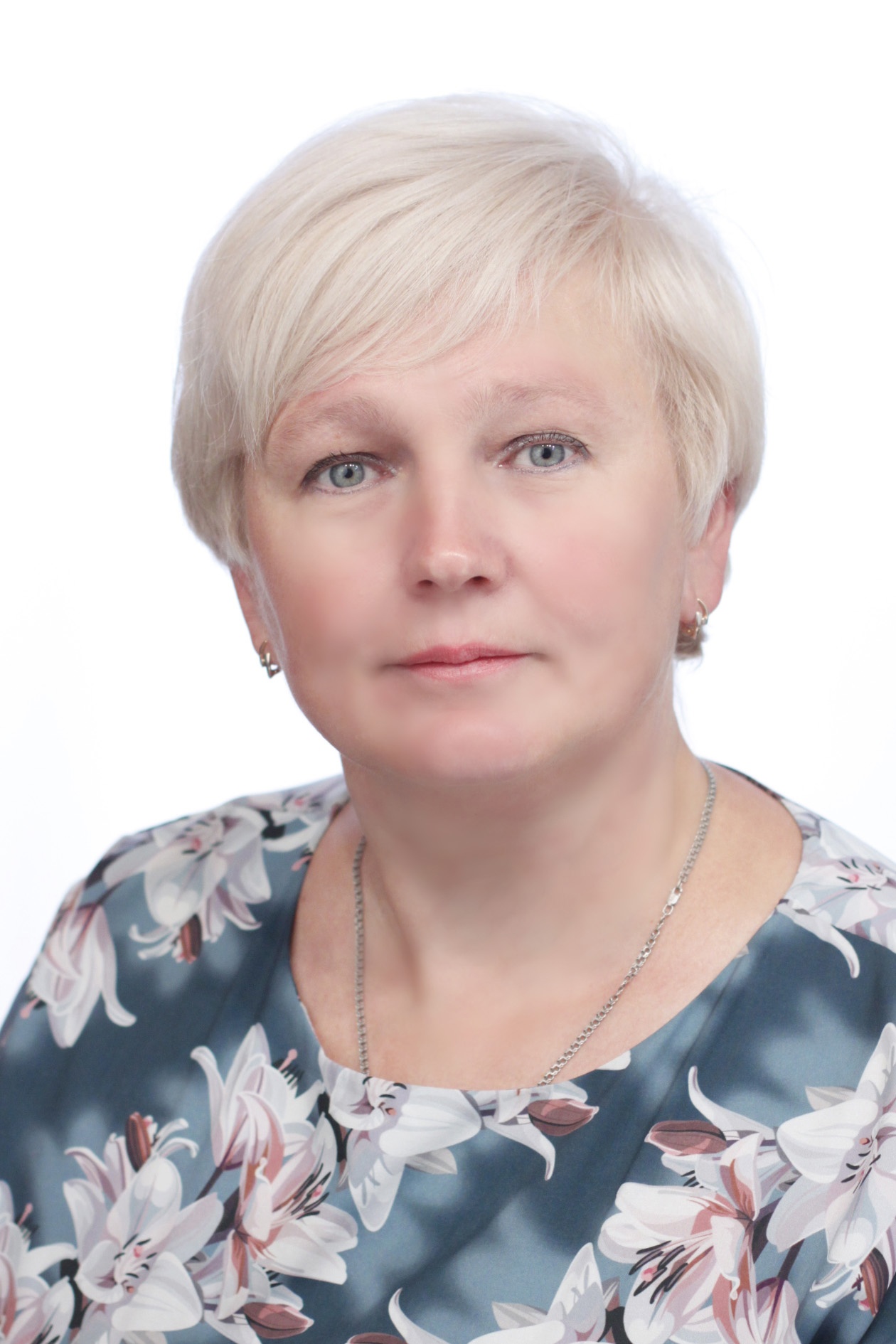 Бурдаева Елена Ивановна.